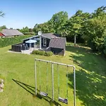 Сasa de vacaciones Raisa - 200m To The Fjord By Interhome *